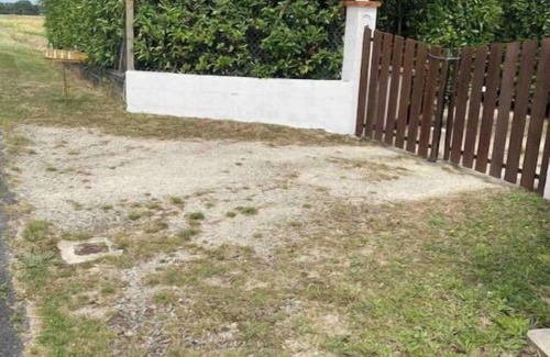 Billy House | Petite Maison Spacieuse