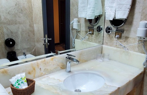 Wadi Musa Hotel | Petra Moon Luxury Hotel