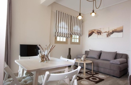 Paralia Vergas Apartment | Petra Thea Apartment