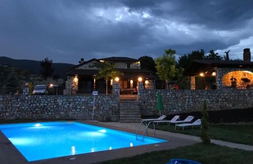 Avramilia Villa | Petrines Villes Avramilias