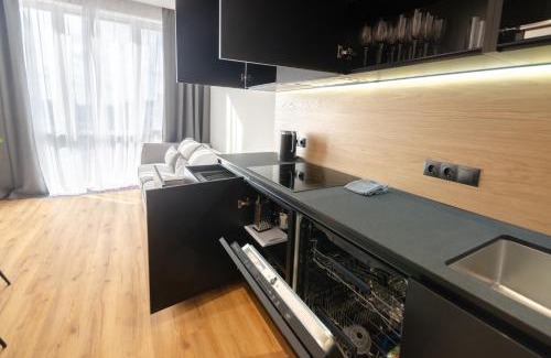 Afanasivsʹkyy Yar Apartment | Petrovdom Apartments 7-180 in RC Yaroslaviv Grad, Bulvarno-Kudriavska 17