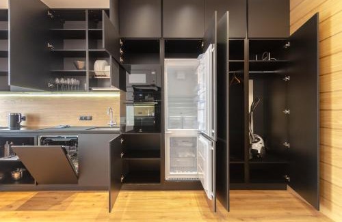 Afanasivsʹkyy Yar Apartment | Petrovdom Apartments 7-180 in RC Yaroslaviv Grad, Bulvarno-Kudriavska 17