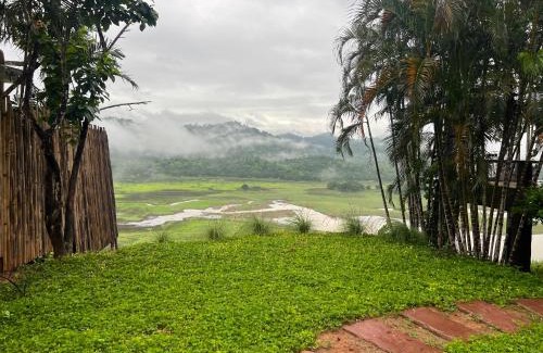 Sangkhla Buri Resort | petruntee resort