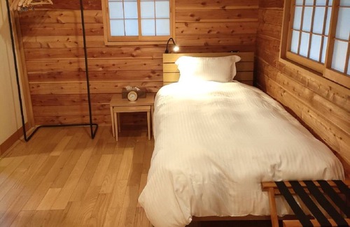 Kita Karuizawa Cabin | Pets, BBQ, bonfires OK! Spacious Kita-Karuizawa Rental Villa with Fireplace 'Musasabi House