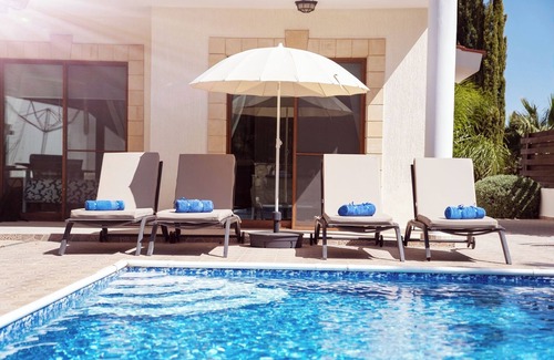 Peyia Town Villa | Peyia View