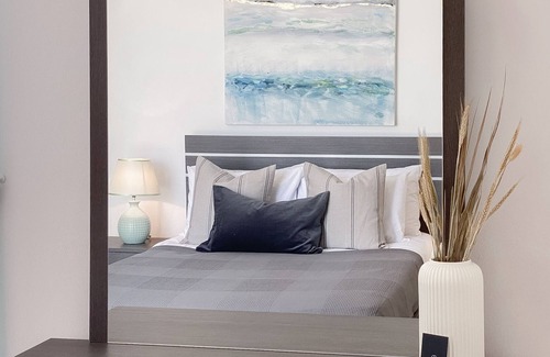 Mesa Chorio Apartment | Phaedrus Living Sunset View Flat Mesogi