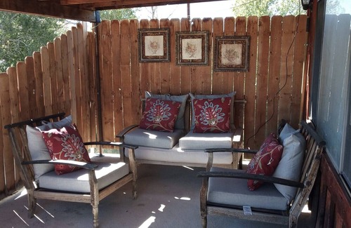 Sevier County Apartment | Pheasant Run Lodge - Studio