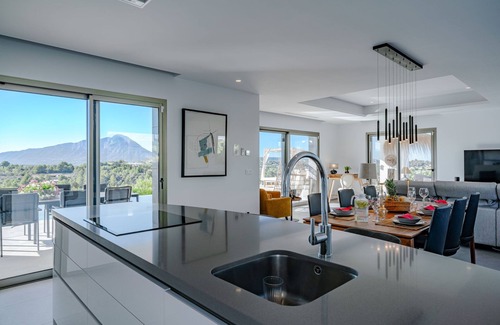 Cansalades House | Philia Plus by Interhome