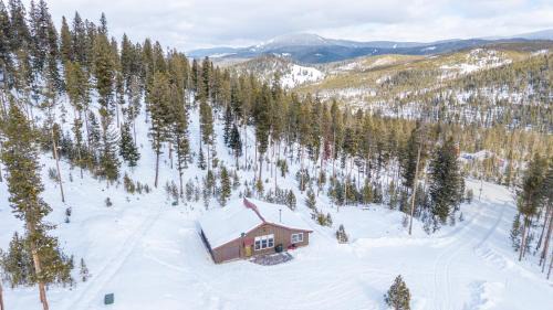 Philipsburg House | Philipsburg Family & Couples Cabin Ski Hike Relax