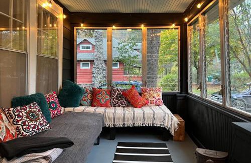 Phoenicia House | Phoenicia Bungalow