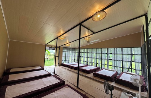 Trung Khanh Cabin | Phong Nam Station