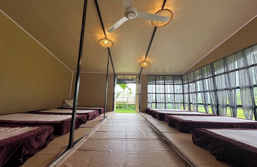 Trung Khanh Cabin | Phong Nam Station