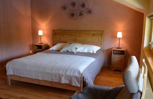 Monlet Bed & Breakfast | Phrygane room bathroom