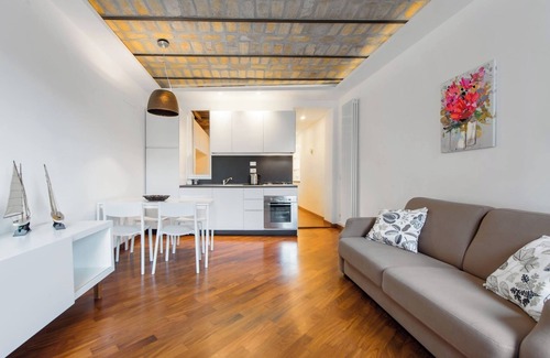 Rione V Ponte Apartment | Piazza Navona-Coronari House