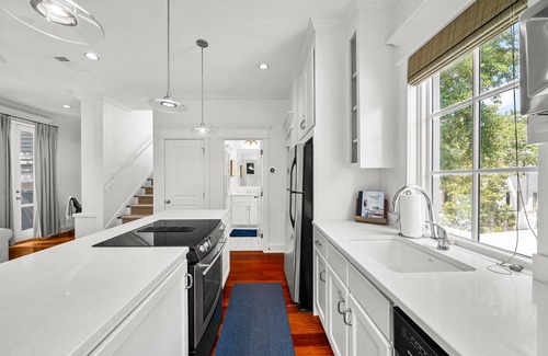Rosemary Beach House | Piccadilly Carriage House - Couples & Small Families, Free Bikes, 4 RB Pools