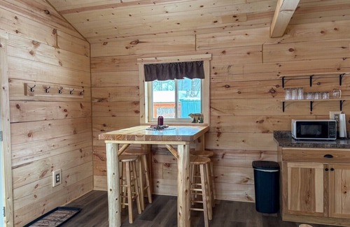 Pickerel House | Pickerel Retreat - Cabin 1