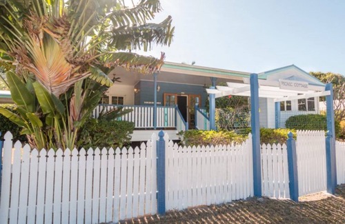 Picnic Bay House | Picnic Cottage, Lovely home near the beach