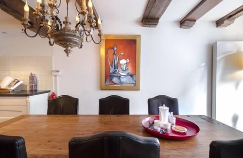 Jordaan House | Picture perfect 1650 house overlooking Prinsengracht canal - luxury with charm
