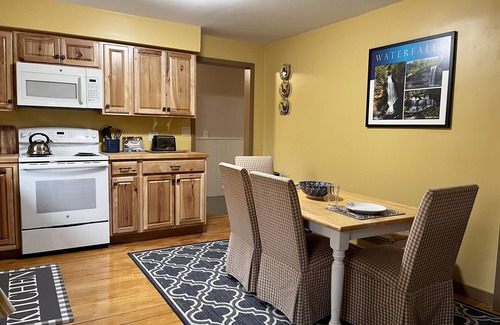 Munising House | Pictured Rocks Bungalow