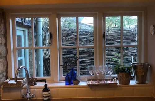 Kingham House | Picturesque: 17th century country house in Kingham