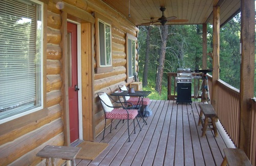 Huson Cabin | Picturesque Montana Log Cabin Overlooking the Nine Mile Creek
