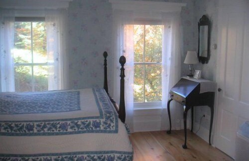 Marshfield Other | Pie in the Sky Farm Retreat
