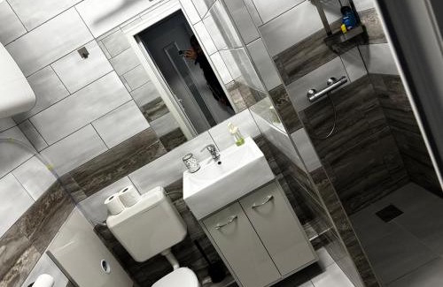 Miskolc Apartment | Piemona Mini Apartman