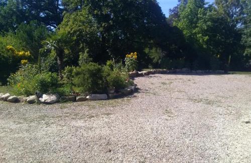 Chassenon Bed & Breakfast | Pierre Deluen Domaine de la Grange de Quaire