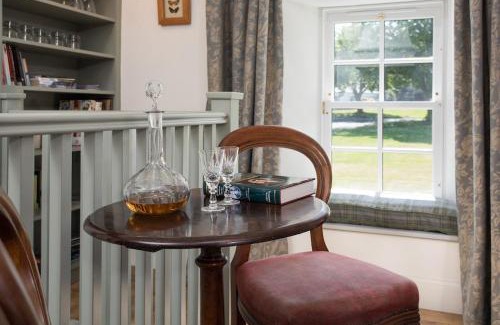Kirk Yetholm House | Pigeon Loft