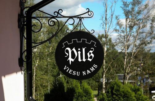 Kandava Hotel | Pils