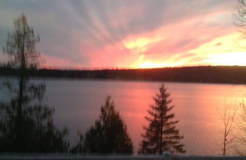 Charleston Cabin | PINE COTTAGE: Pristine Echo Lake in the NEK of Vermont. Family and pet friendly!