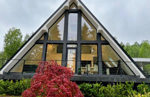 Zavoi Villa | Pine Hill Poiana Marului