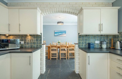 Wiseman's Bridge House | Pine Lodge, Holiday Home Wisemans Bridge, Pembrokeshire, Sleeps 12, 5 bedrooms, bathrooms