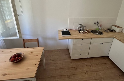 Koper House | Pine Tree Holiday House. 20 min walking distance from the beach.