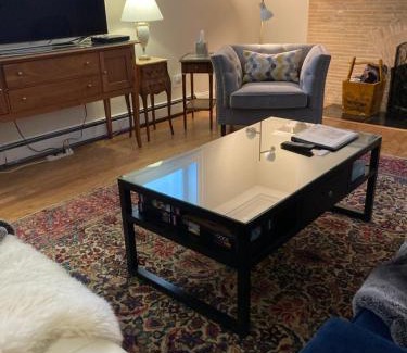 Cheesman Park Apartment | Pineapple House, Spacious 1st Floor Apartment! City Center! 96 Walk Score! FREE parking!
