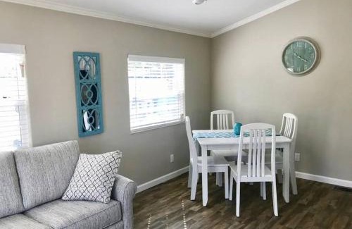Southgate House | Pinecraft Blue Heron Tiny Home