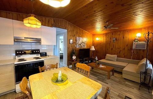 Washago Cottage | "pinehaven" Cottage