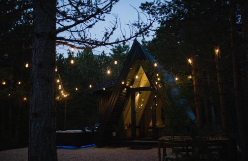 Risovac Ski Chalet | Pinelle Blidinje A-Frame House