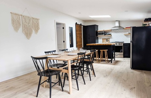 Catskill House | Pinewood Bungalow - Luxury Cabin, Kid-Friendly