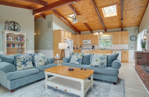 Silver Beach House | Ping-Pong Table, Beach Access: North Falmouth Home