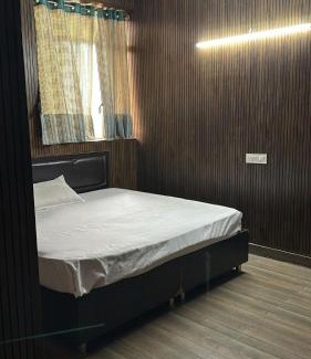 Pinjore Hotel | Pinjore hotel & Restaurant