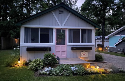 Gaylord Cottage | Pink Door Cottage. Northern Michigan Cottage.