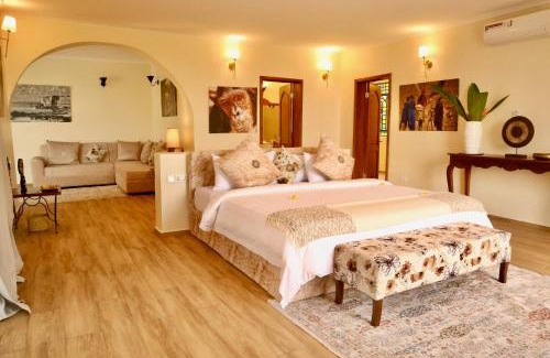 Moshi Hotel | Pink Flamingo Boutique Hotel