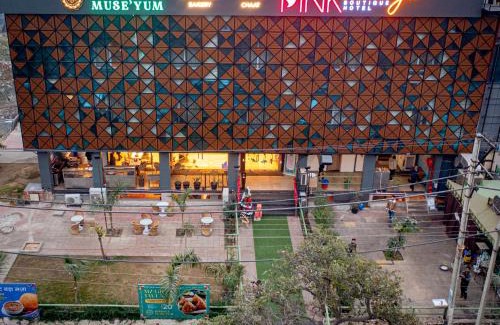 Hisar Hotel | Pink Mango A Boutique Hotel