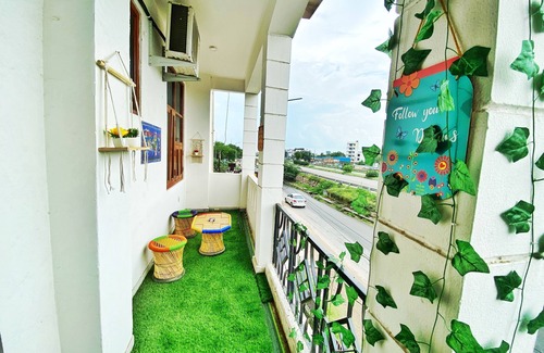 Vaishali Nagar Apartment | Pinkvalley homestay-family friendly