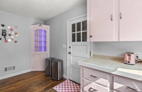 Anoka House | Pinky Promise You’ll Love It! Perfect for Brides, Bachelorettes & Girls Weekend