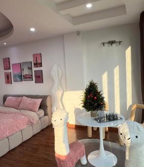 Quan Hoa Apartment | Pinky room