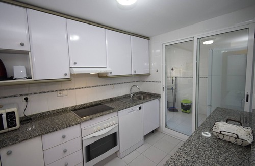 Benidorm Apartment | PINTOR ROSALES (3 BEDROOMS)