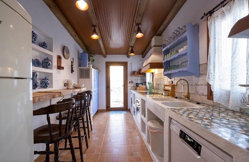 Alcala la Real Ski Chalet | Pintoresco Alojamiento Rural La Camarilla