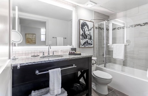 Downtown Hotel | Pioneer Pocket Hotel
